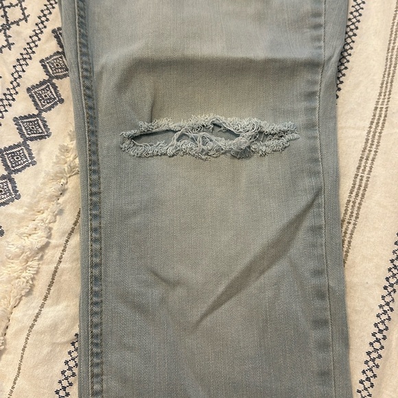 Women’s Levi 524 Skinny Mid Rise Light Wash Jean Sz 32 x 32 ( 14 size ) - Picture 6 of 7